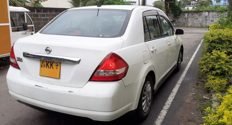 Nissan Tiida 2008