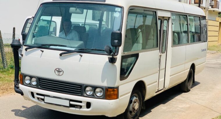 Toyota Coaster 2009