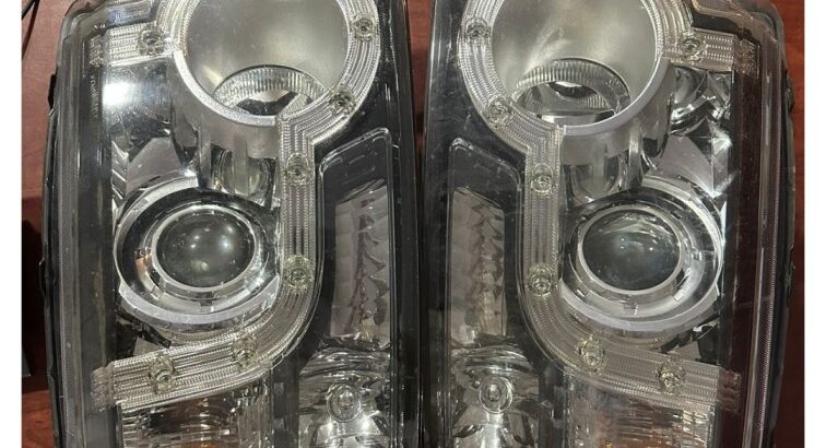 Headlights for Land Rover Discovery for sale