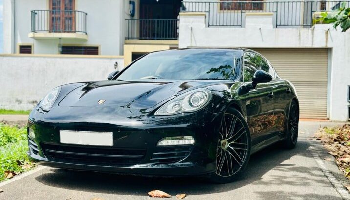 Porsche Panamera 2011